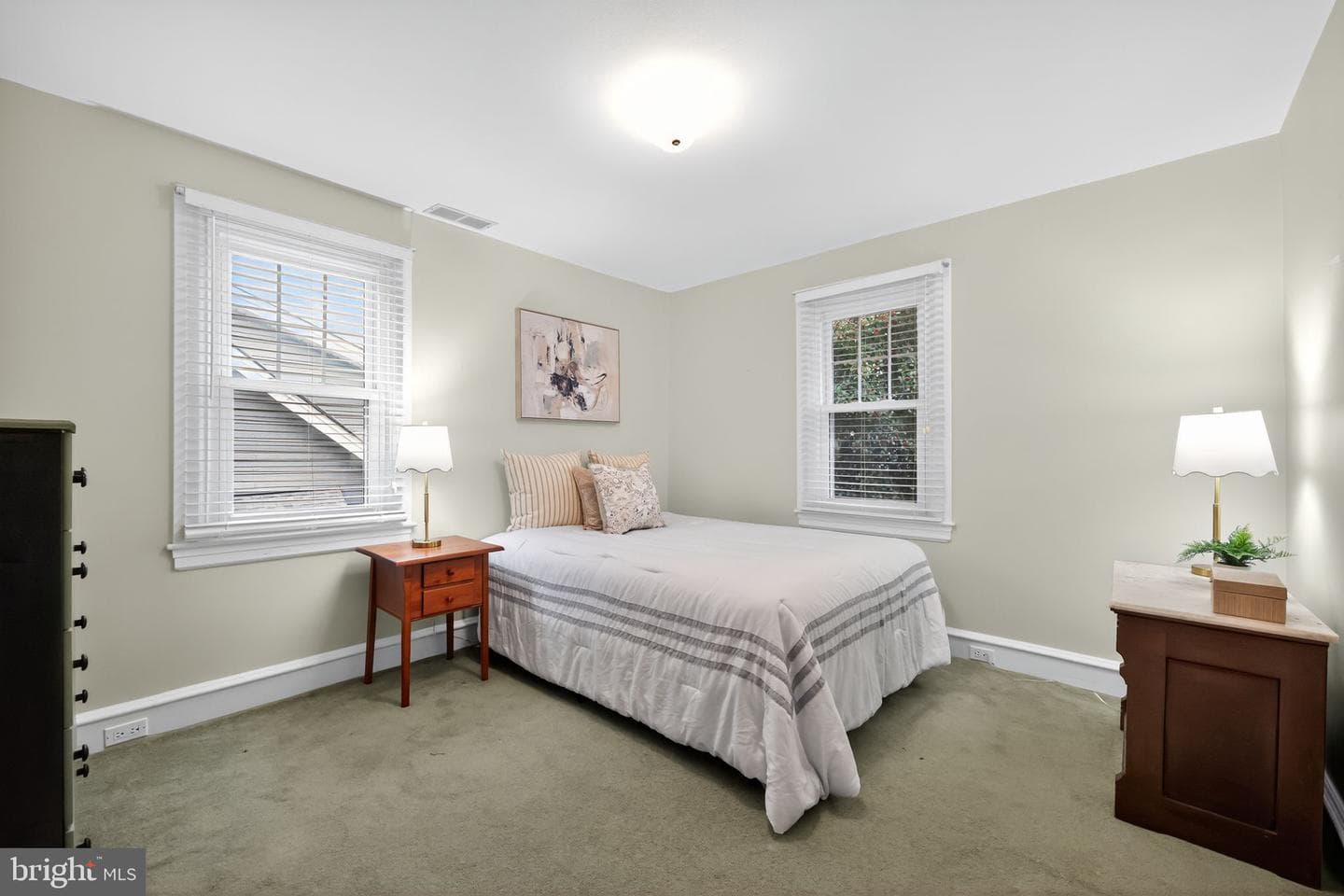 128 Campbell Avenue photo 24