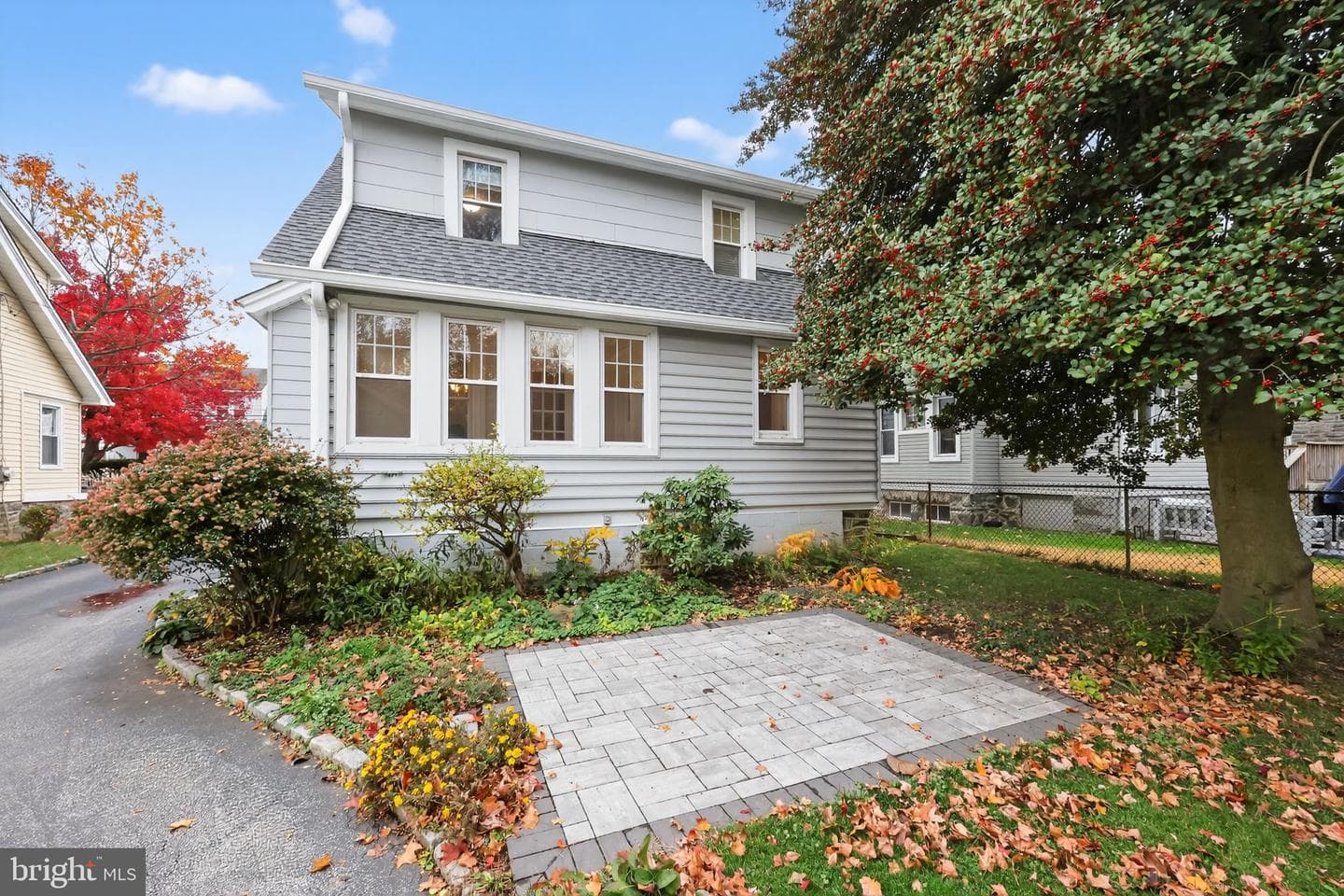 128 Campbell Avenue photo 38