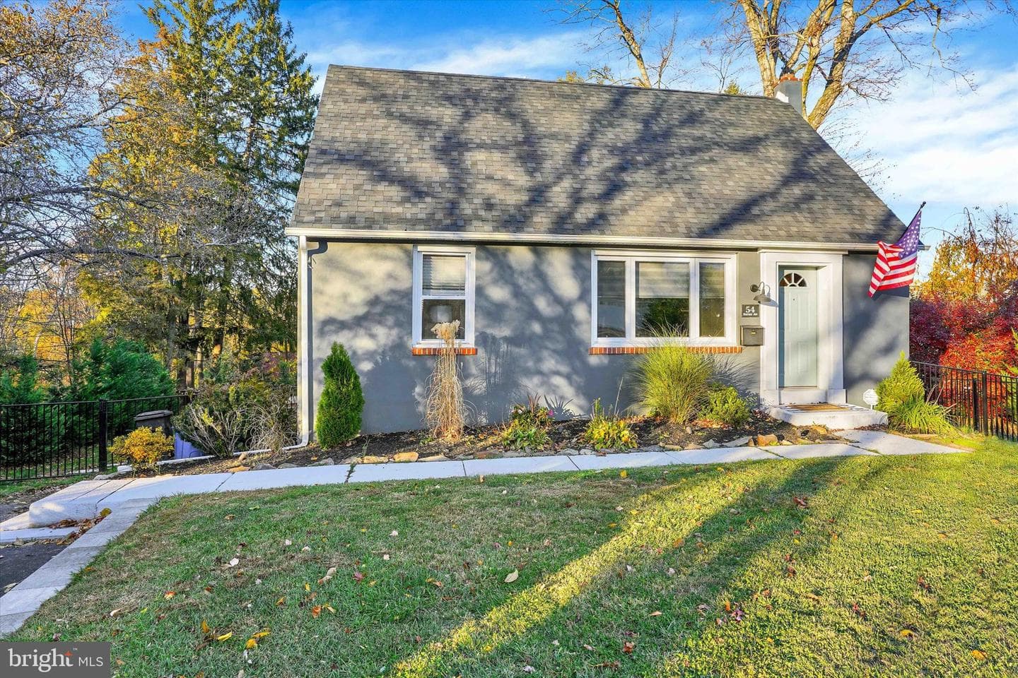 54 Sterner Avenue photo 3