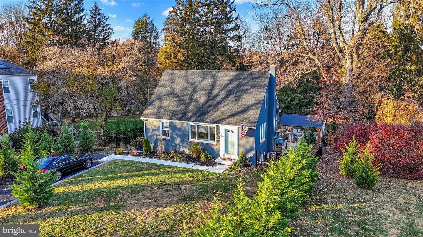 54 Sterner Avenue photo 34