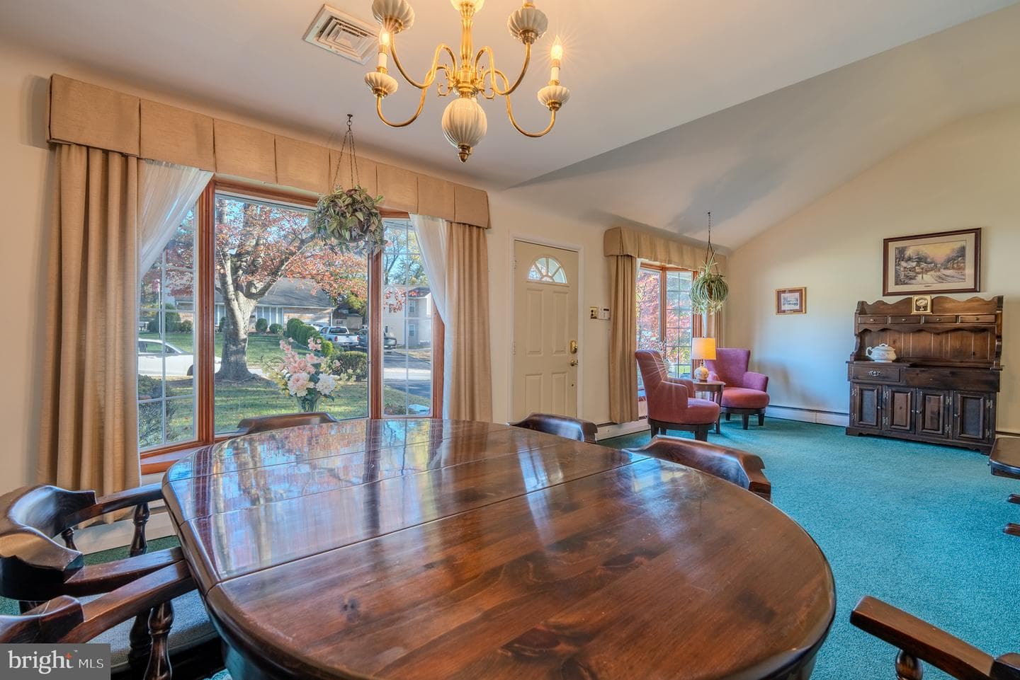 12 Lincoln Lane photo 7