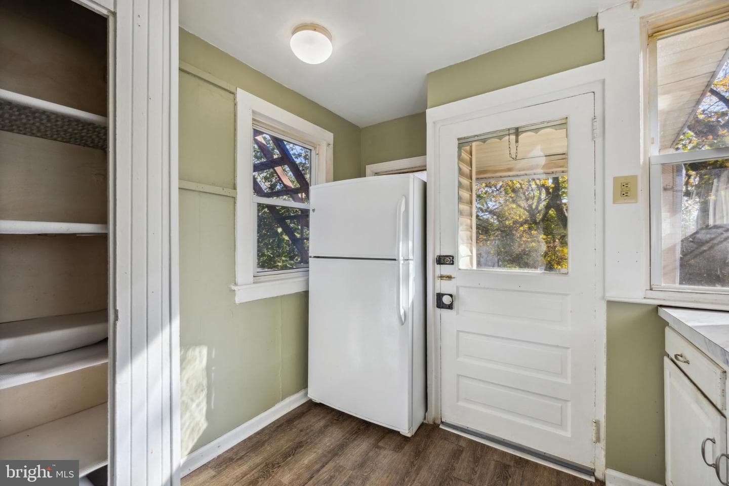 11 S Cedar Lane photo 16