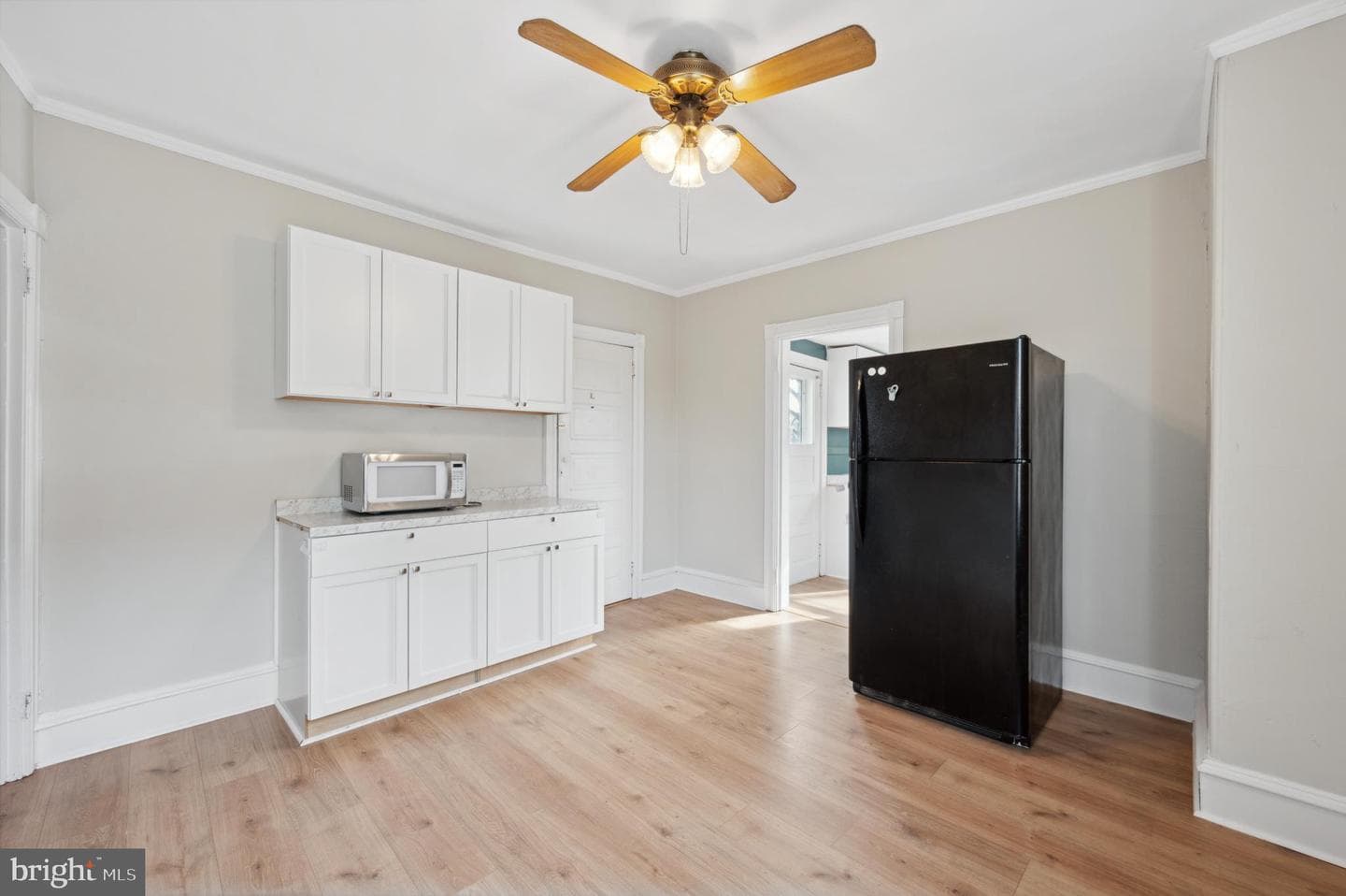 11 S Cedar Lane photo 28