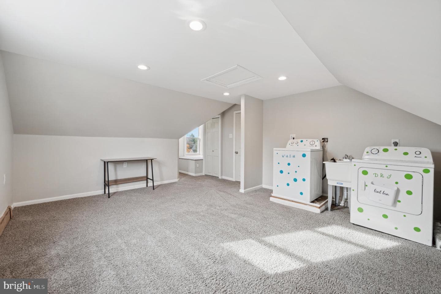 11 S Cedar Lane photo 37
