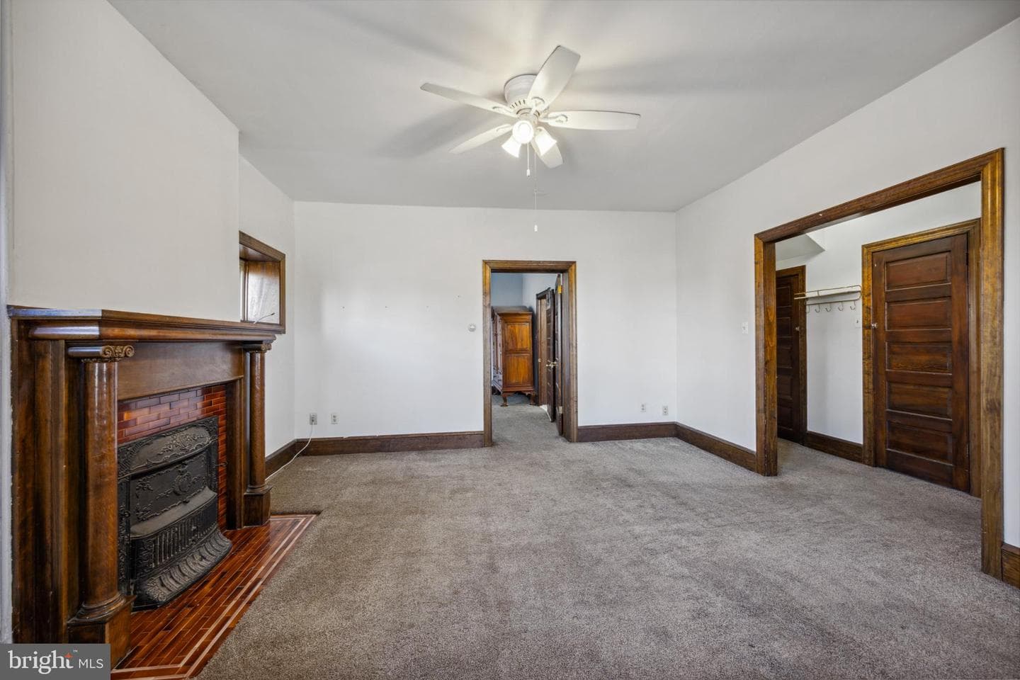 11 S Cedar Lane photo 7