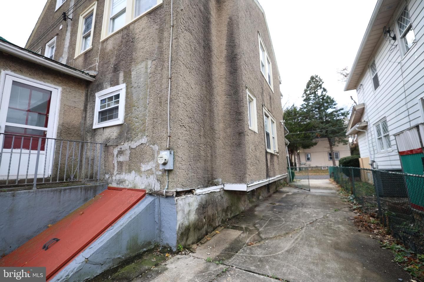 235 Felton Avenue photo 6