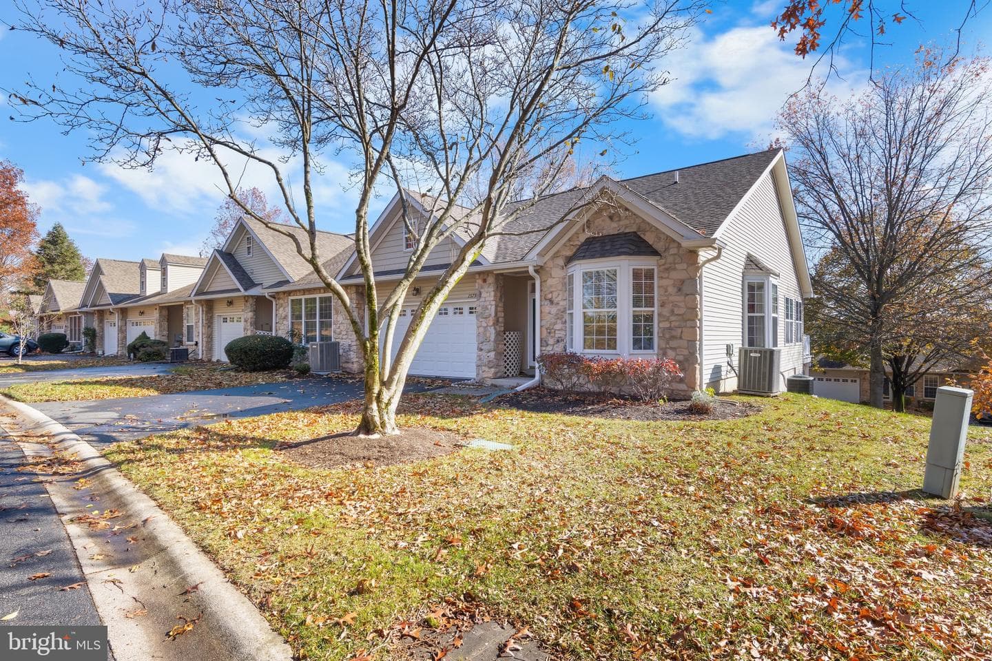 1579 Country Club Drive