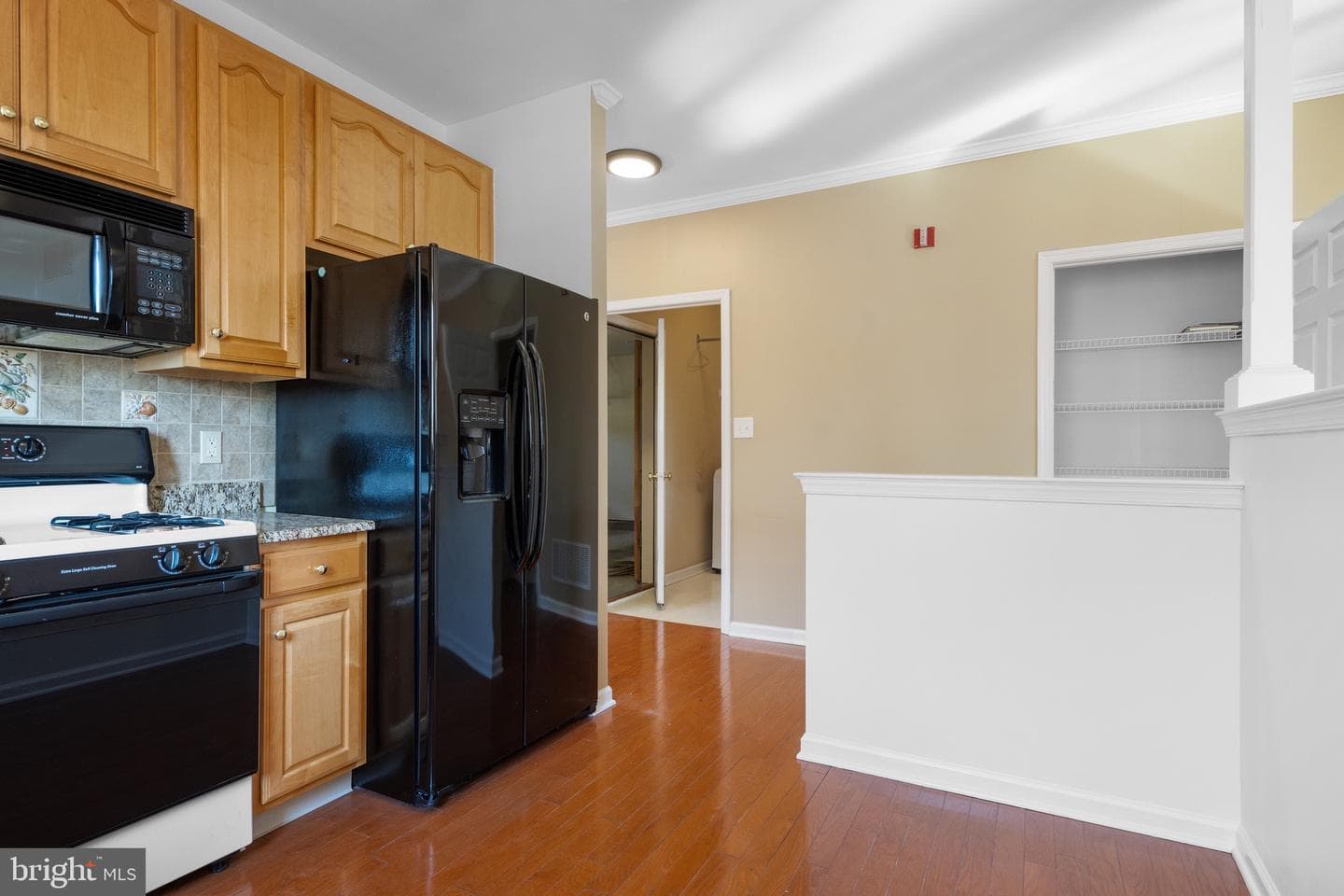 1579 Country Club Drive photo 11