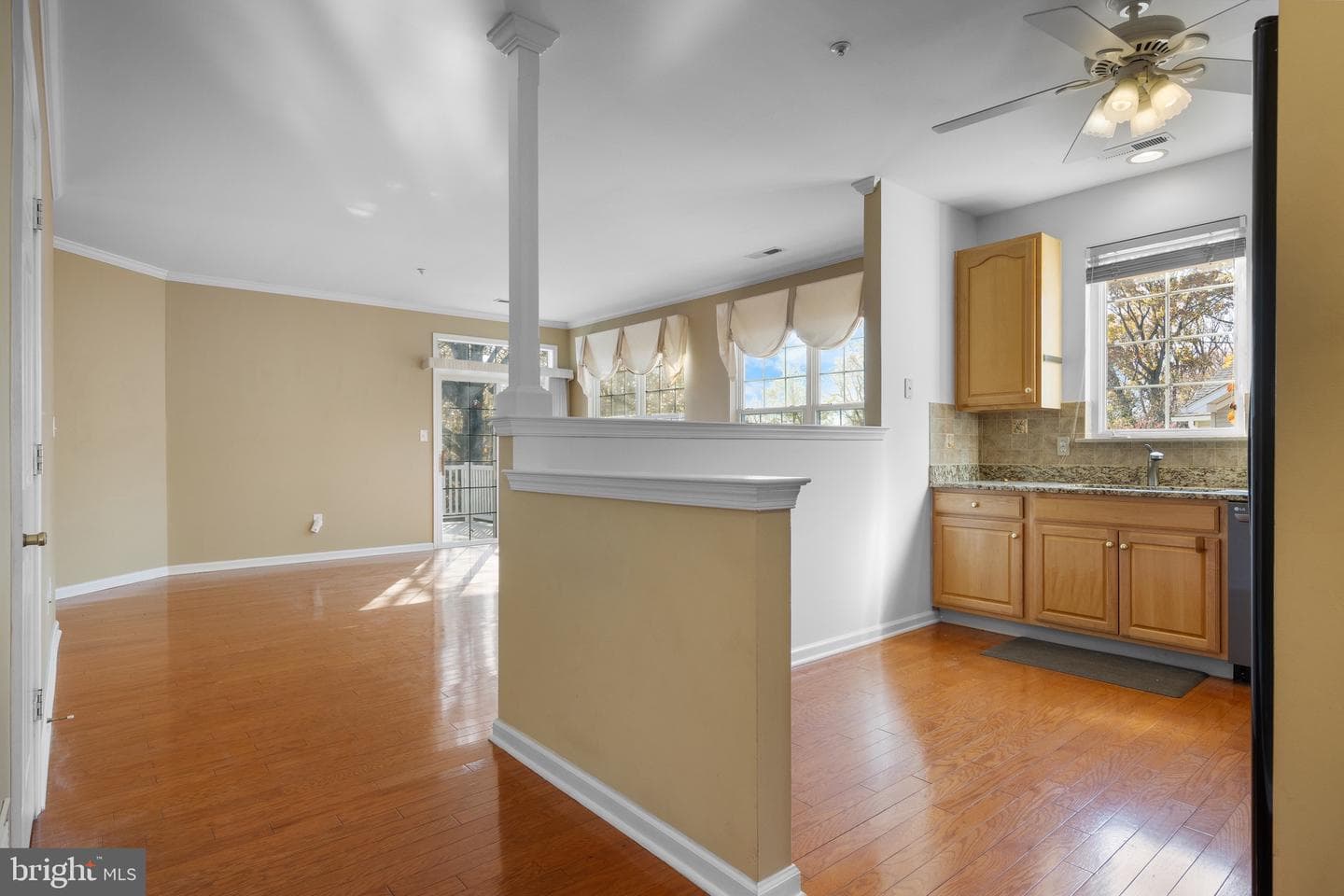 1579 Country Club Drive photo 8