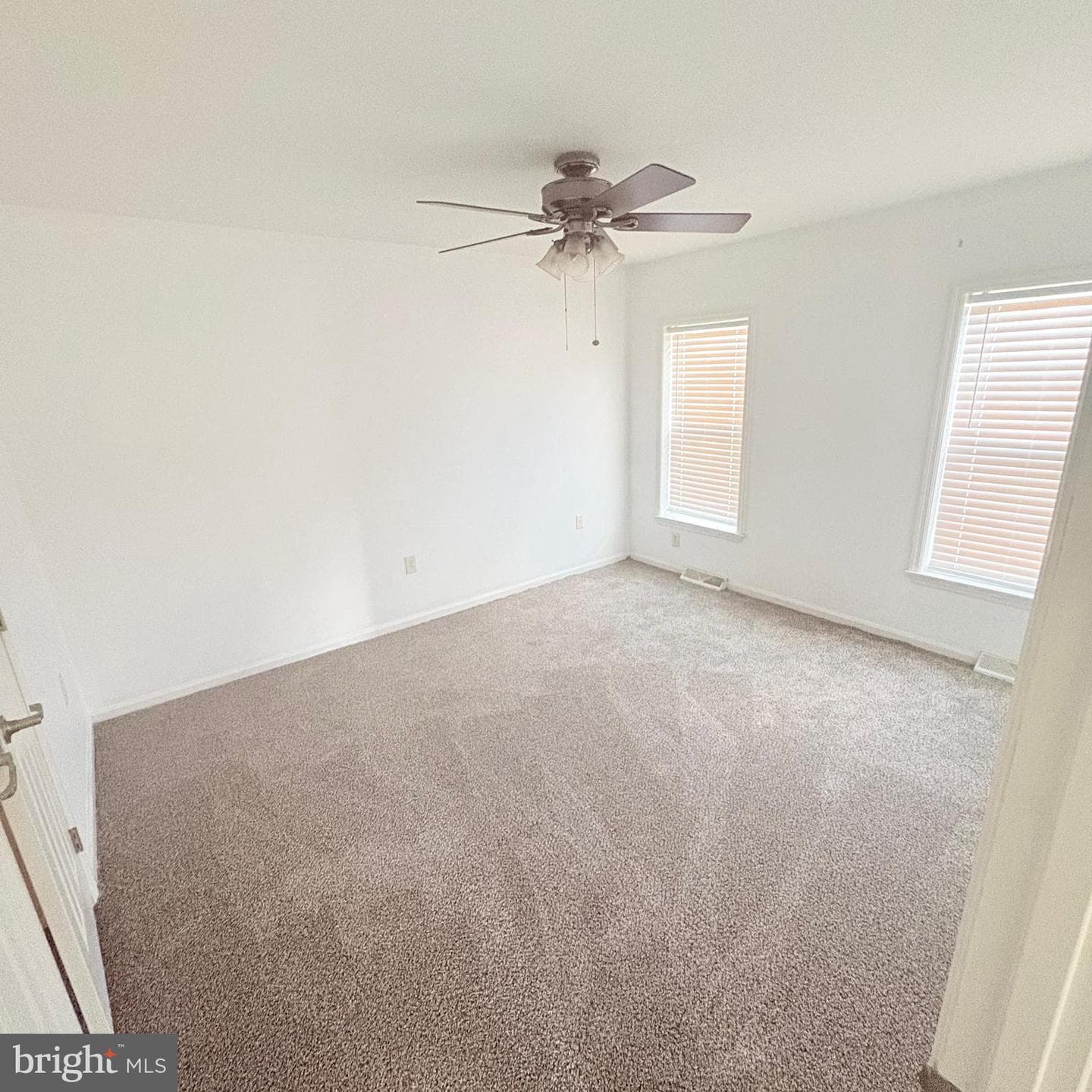 312 Winterset Road photo 11