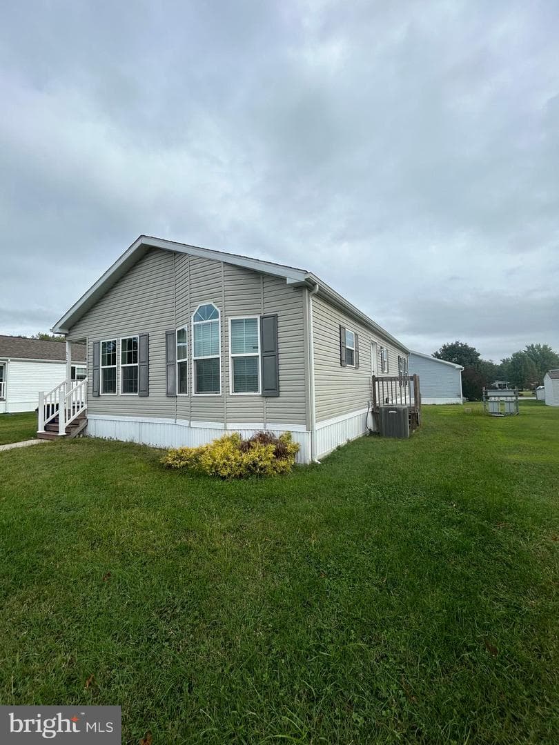 312 Winterset Road photo 4