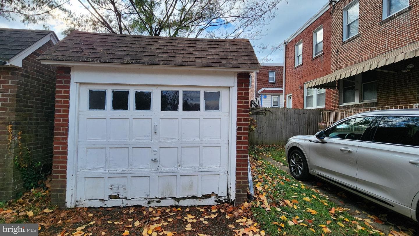 162 W Albemarle Avenue photo 22