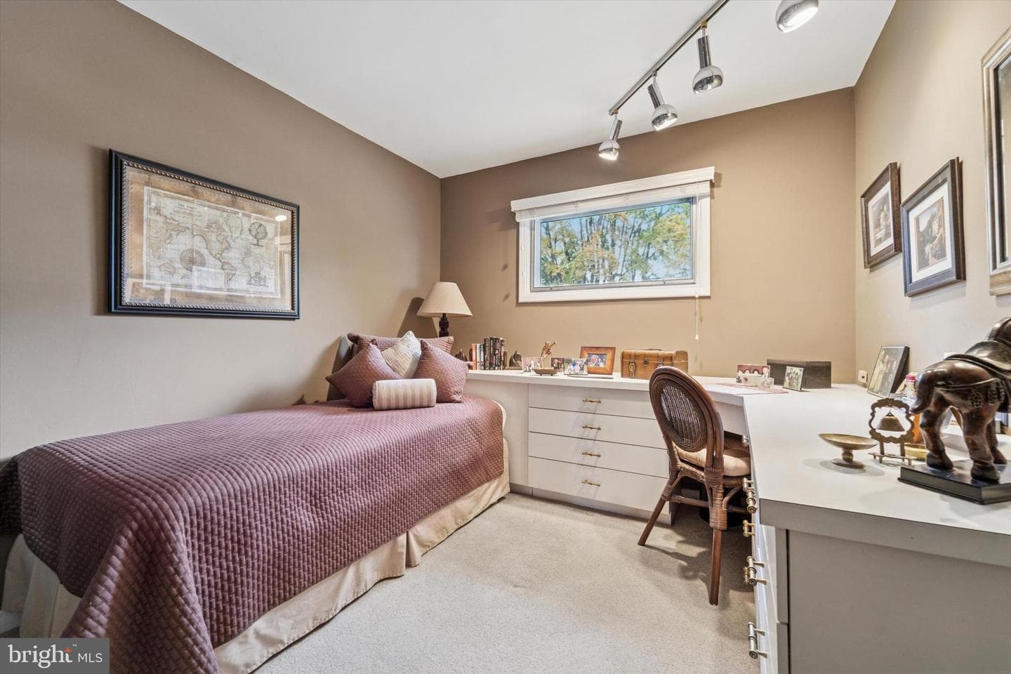 1640 Mount Pleasant Road photo 10