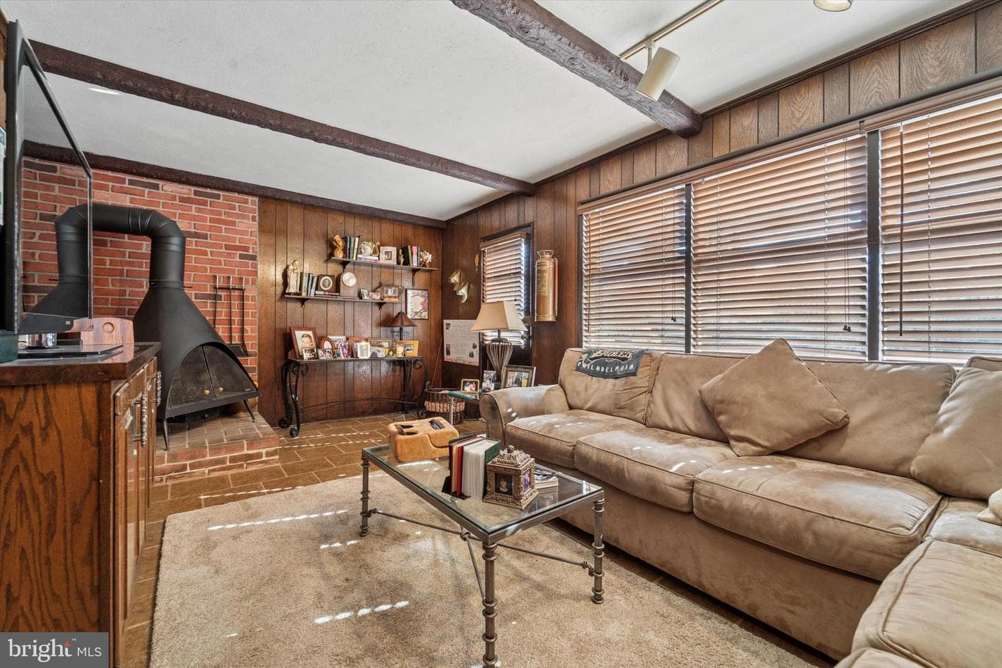 1640 Mount Pleasant Road photo 14