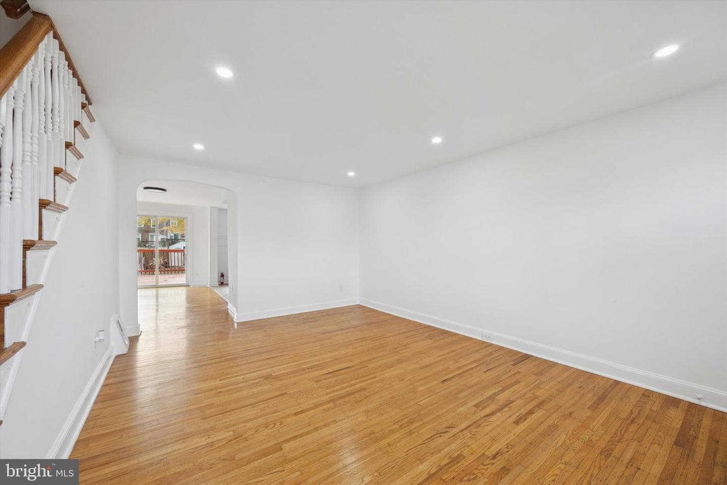 5159 Gramercy Drive photo 4