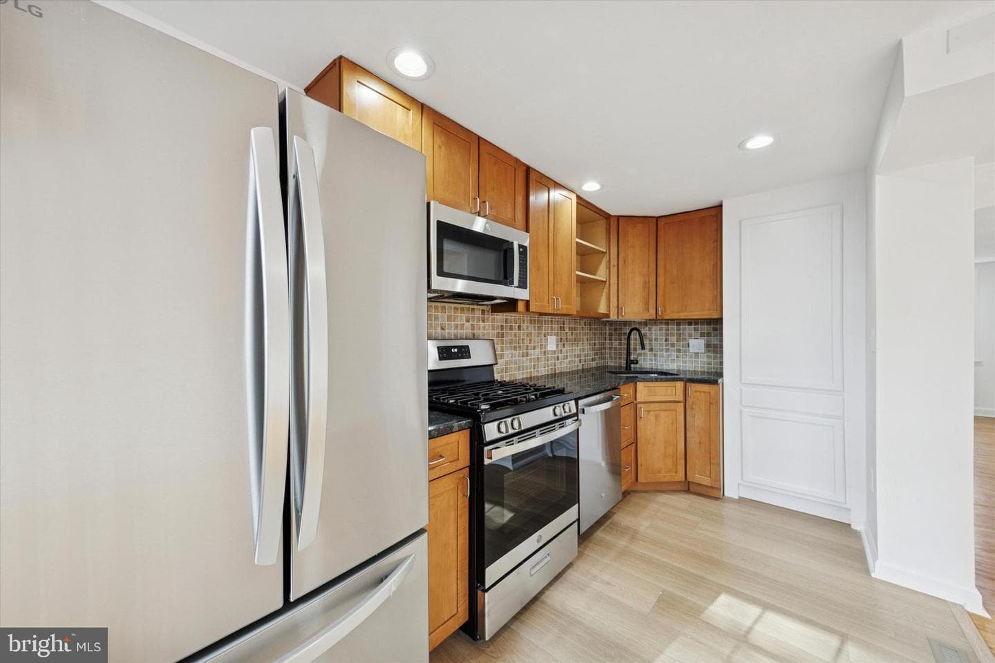 5159 Gramercy Drive photo 8