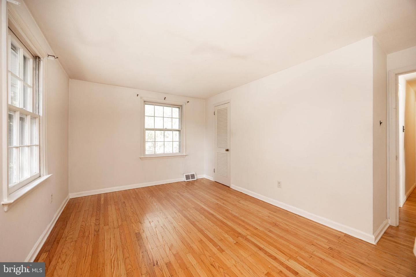 11 Ivy Lane photo 17