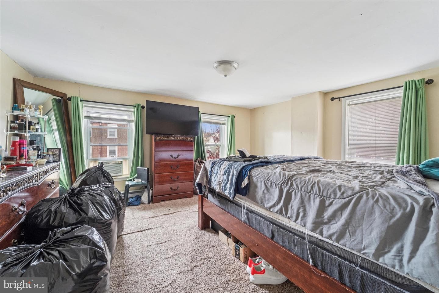 4 Creek Avenue photo 9