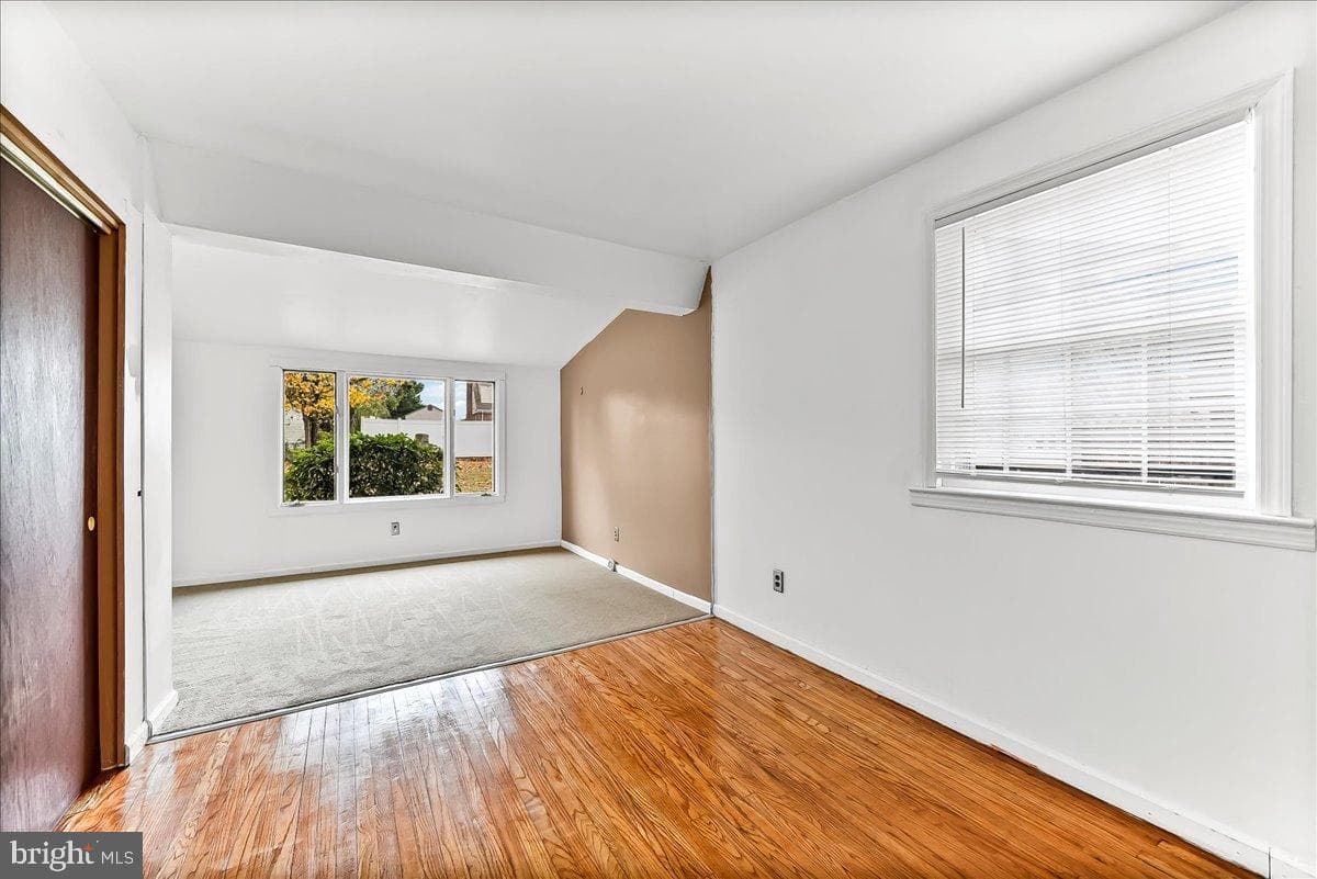 310 Lewis Road photo 17