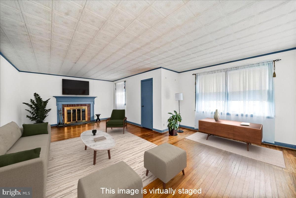 310 Lewis Road photo 6