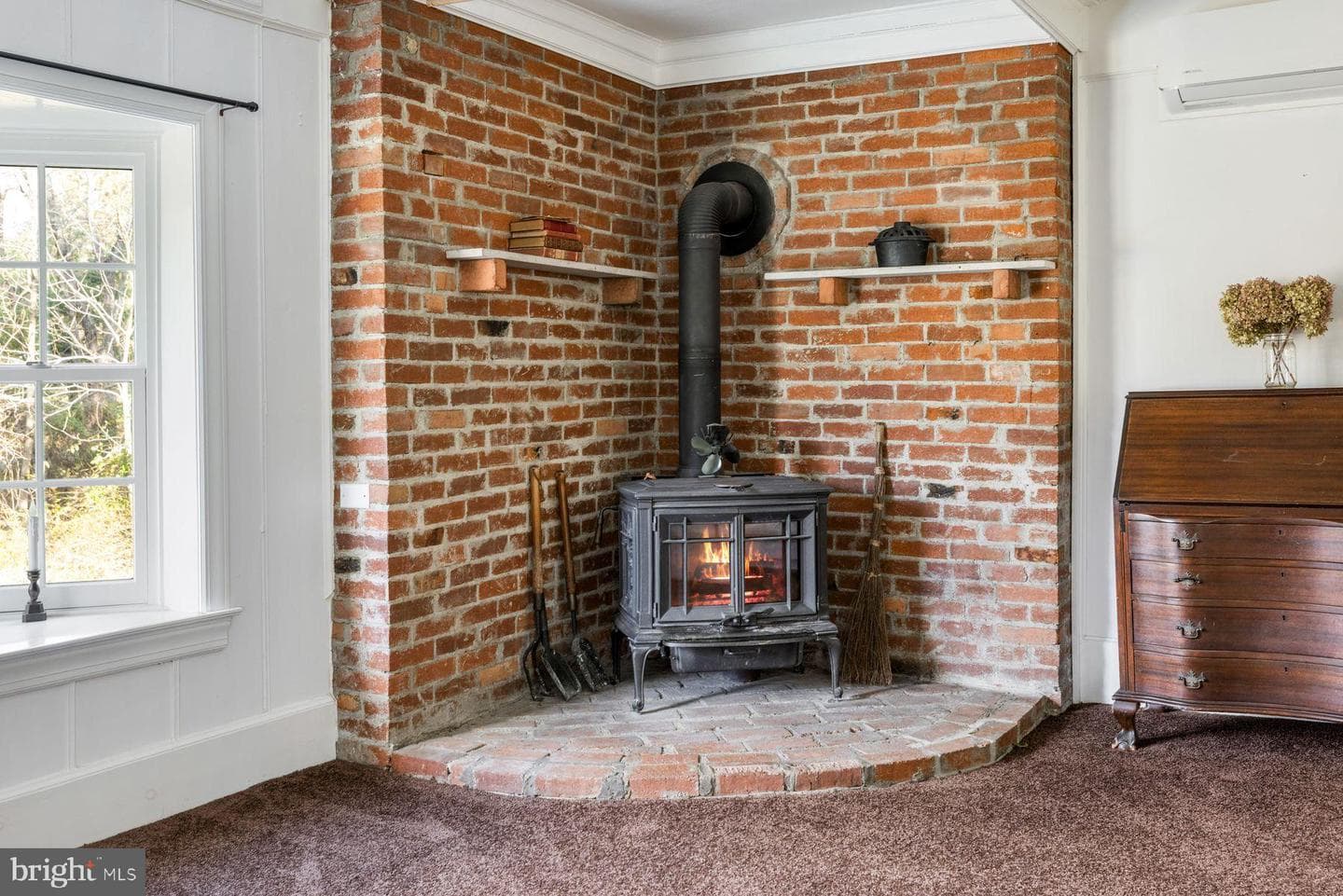 1554 Meadow Lane photo 15