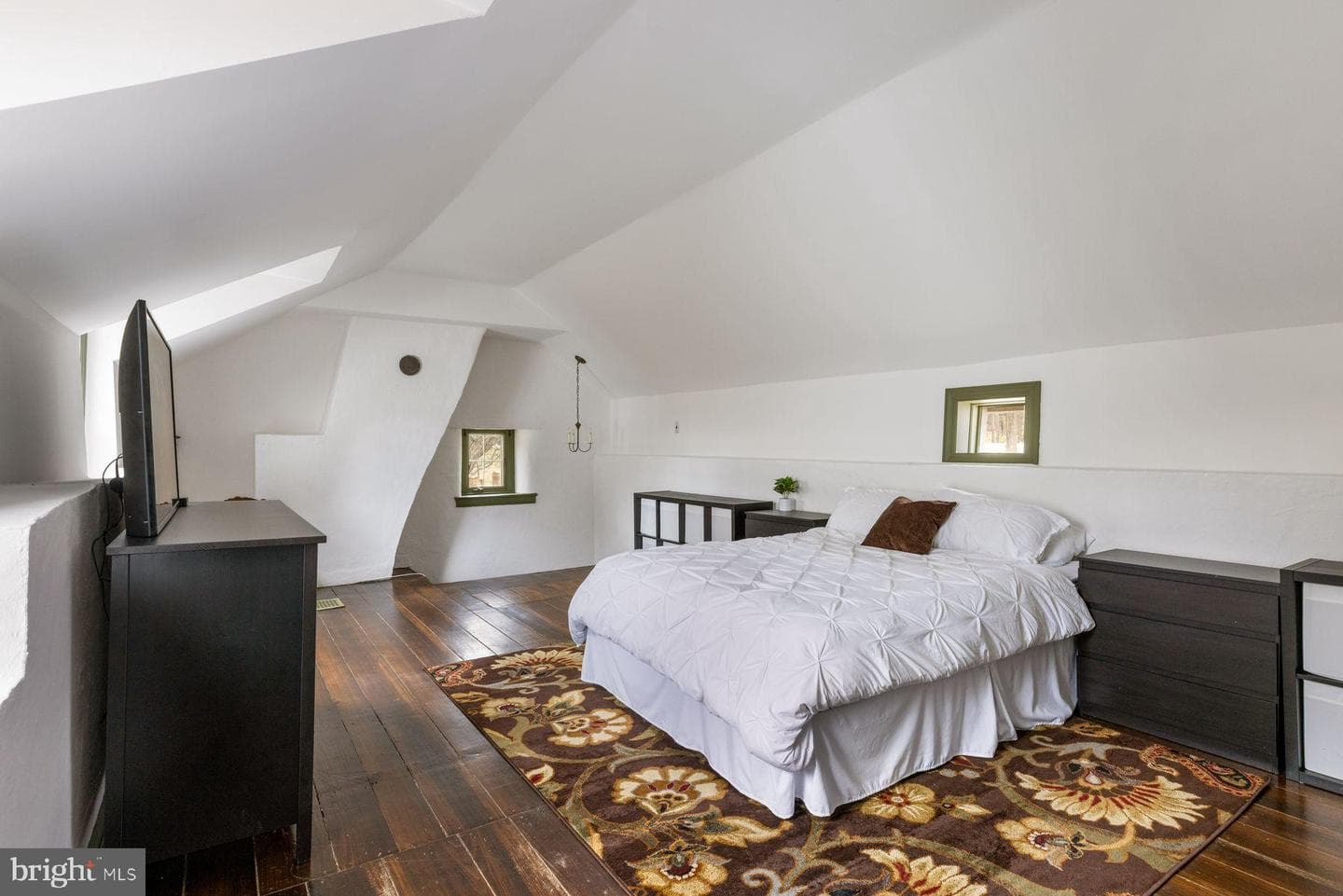 1554 Meadow Lane photo 34