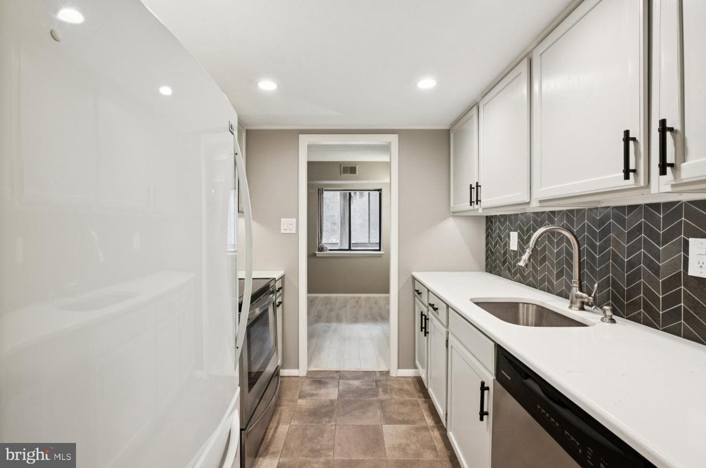 520 N Lemon Street #e8 photo 5