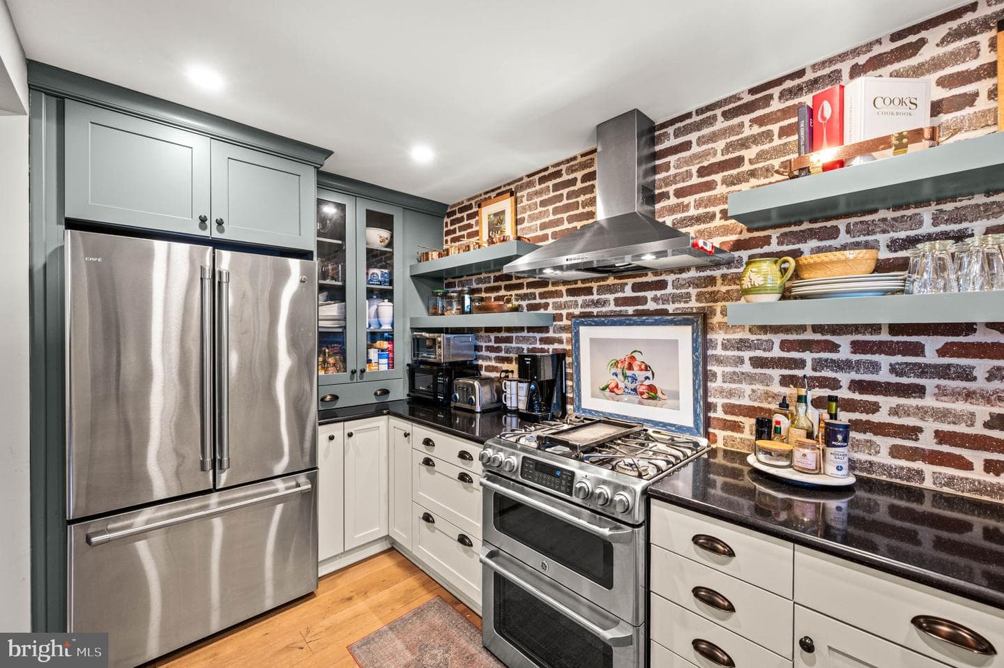 801 Yale Avenue #1109 photo 3