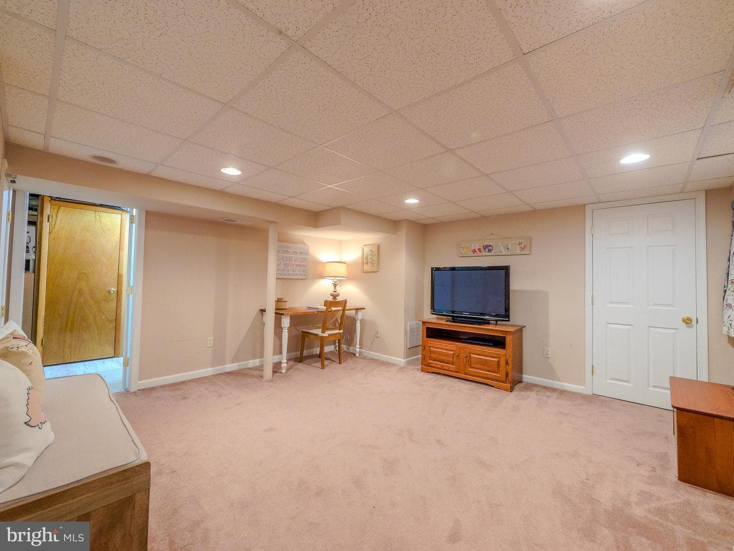 921 Addingham Avenue photo 66