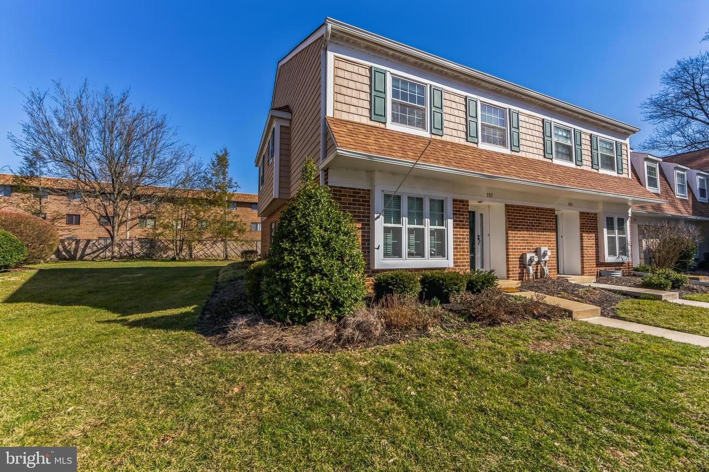 357 Saybrook Lane ##158 photo 4