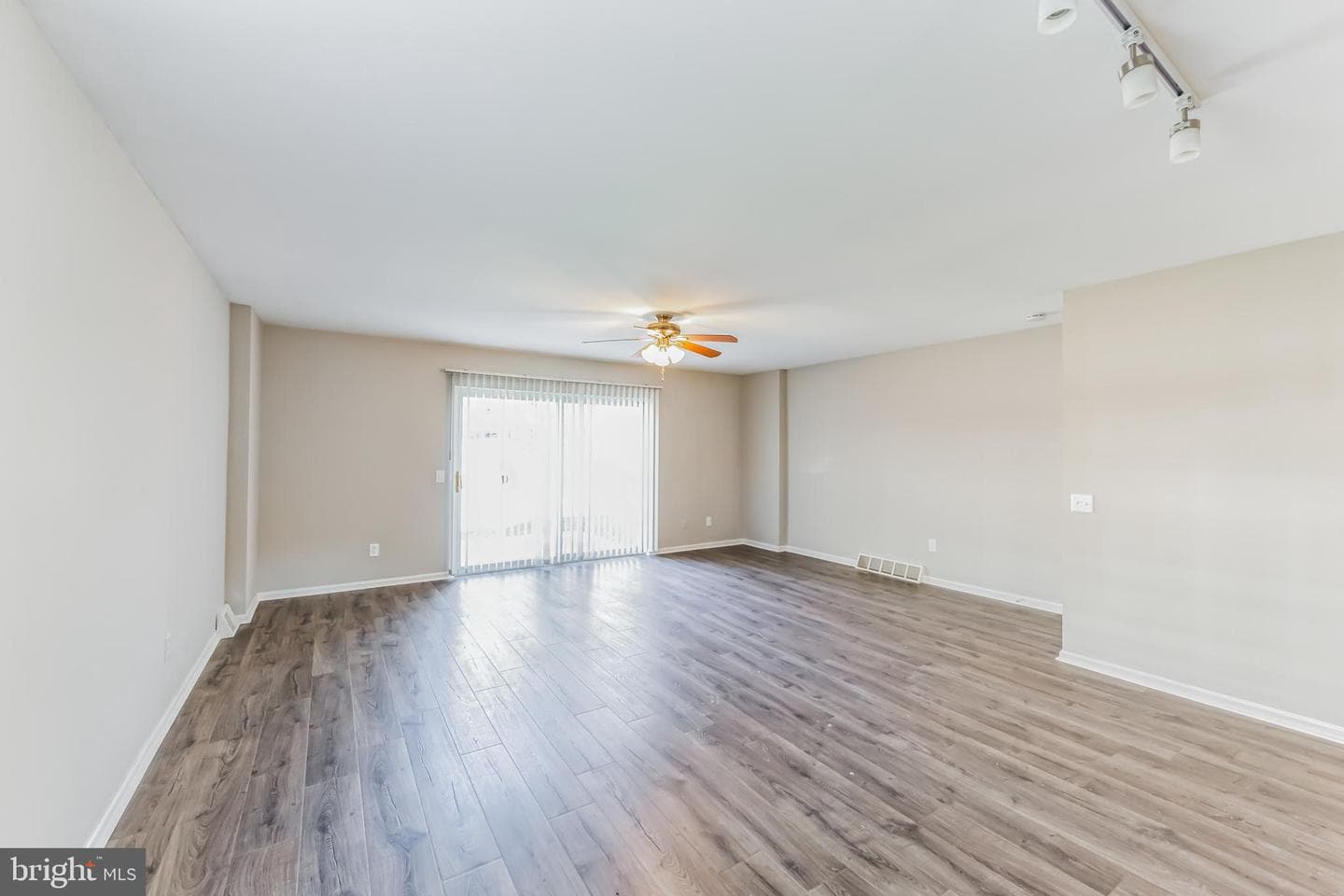 357 Saybrook Lane ##158 photo 8