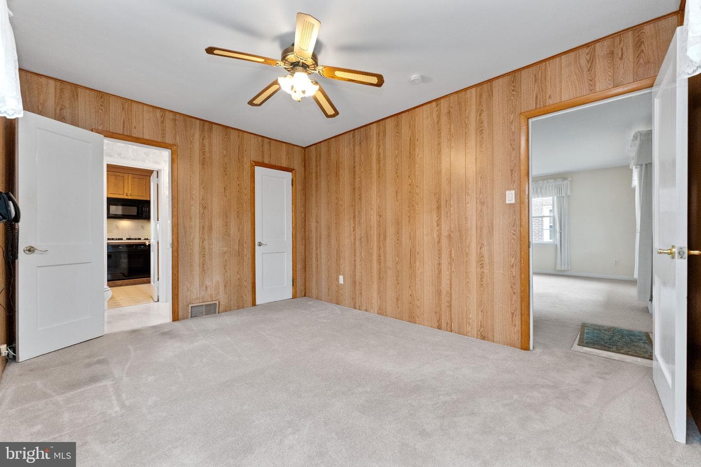 411 Buse Street photo 17