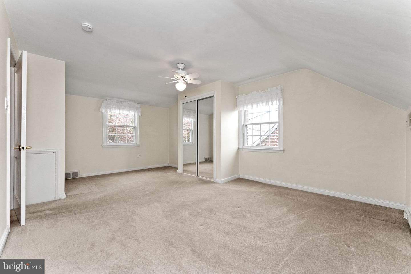 411 Buse Street photo 18