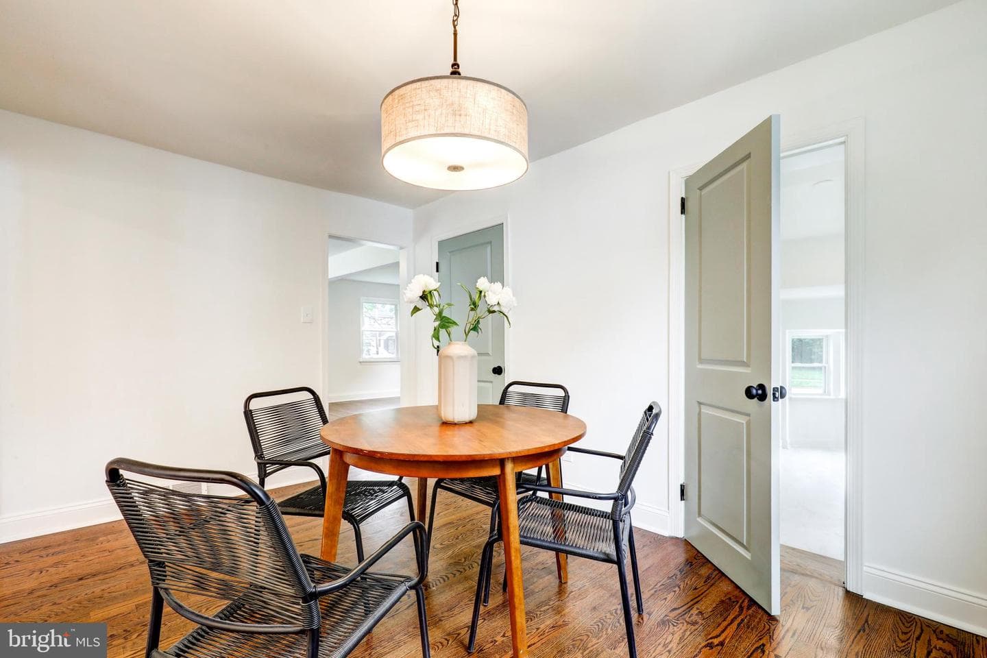 258 Lee Circle photo 11
