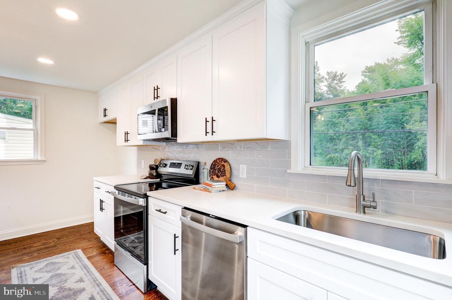 258 Lee Circle photo 14