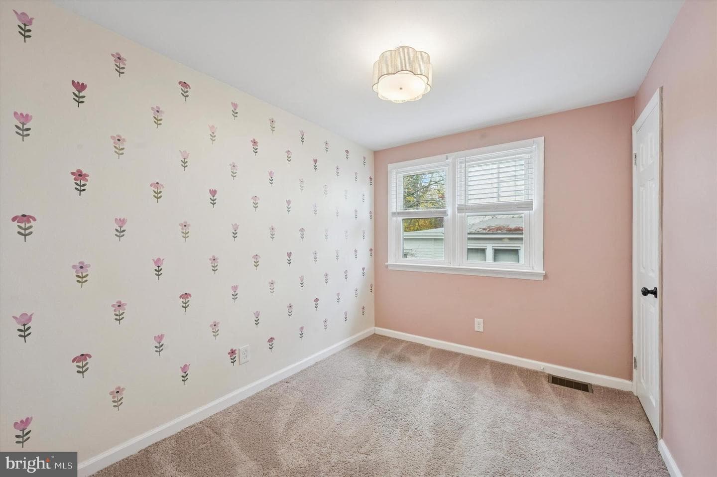 122 Leon Avenue photo 15