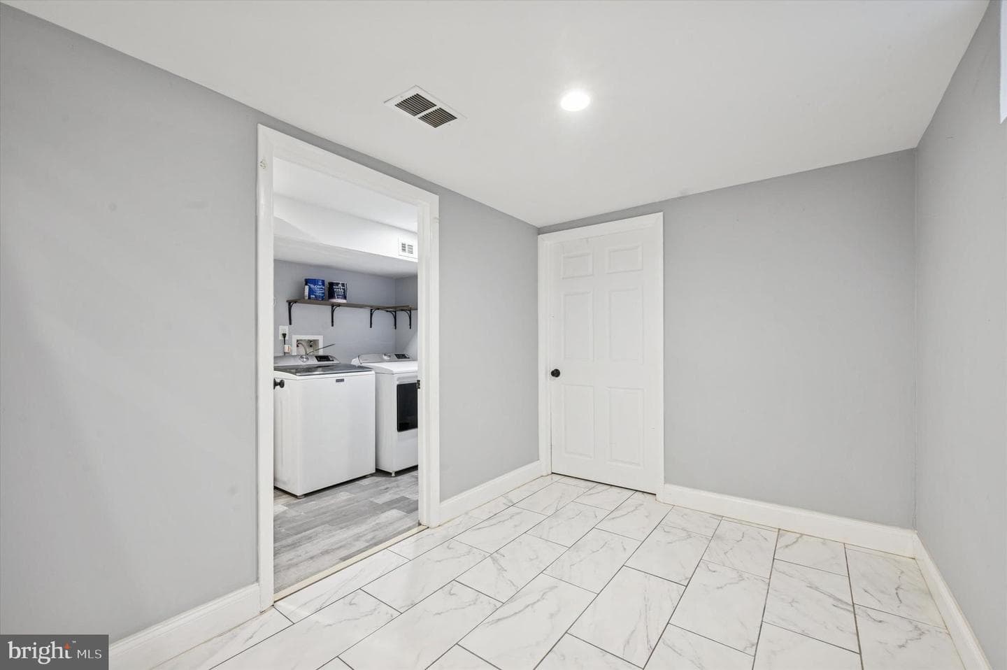 122 Leon Avenue photo 22