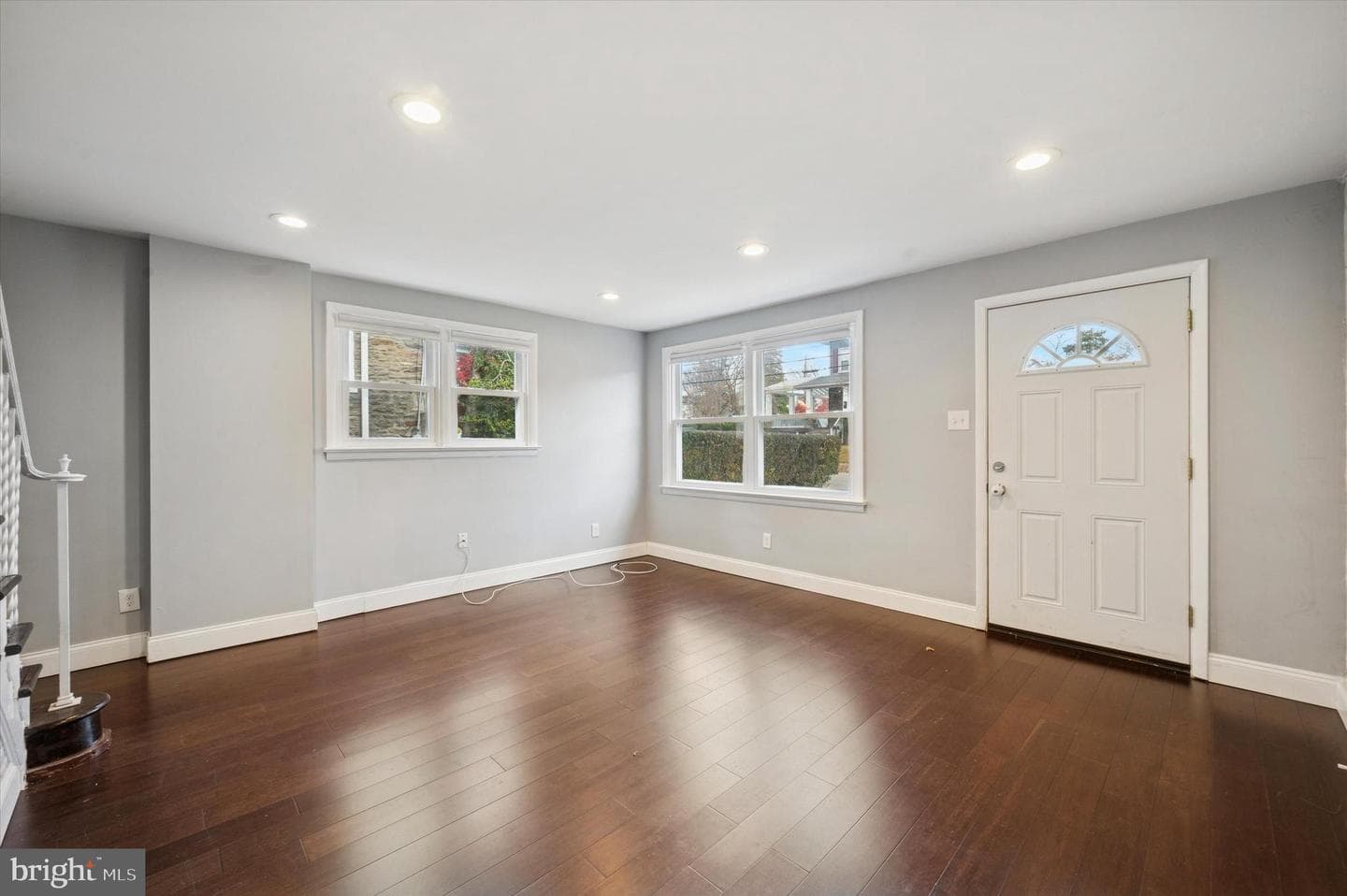 122 Leon Avenue photo 4