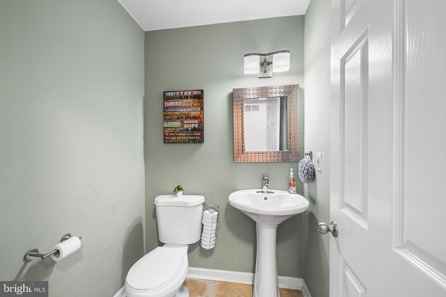 512 Williamson Circle photo 12