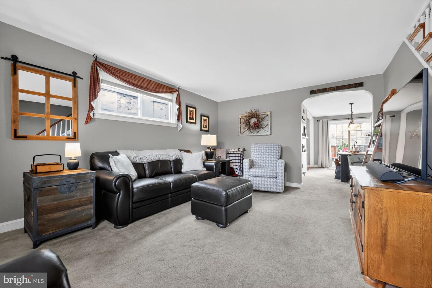 5201 Whitehall Drive photo 4
