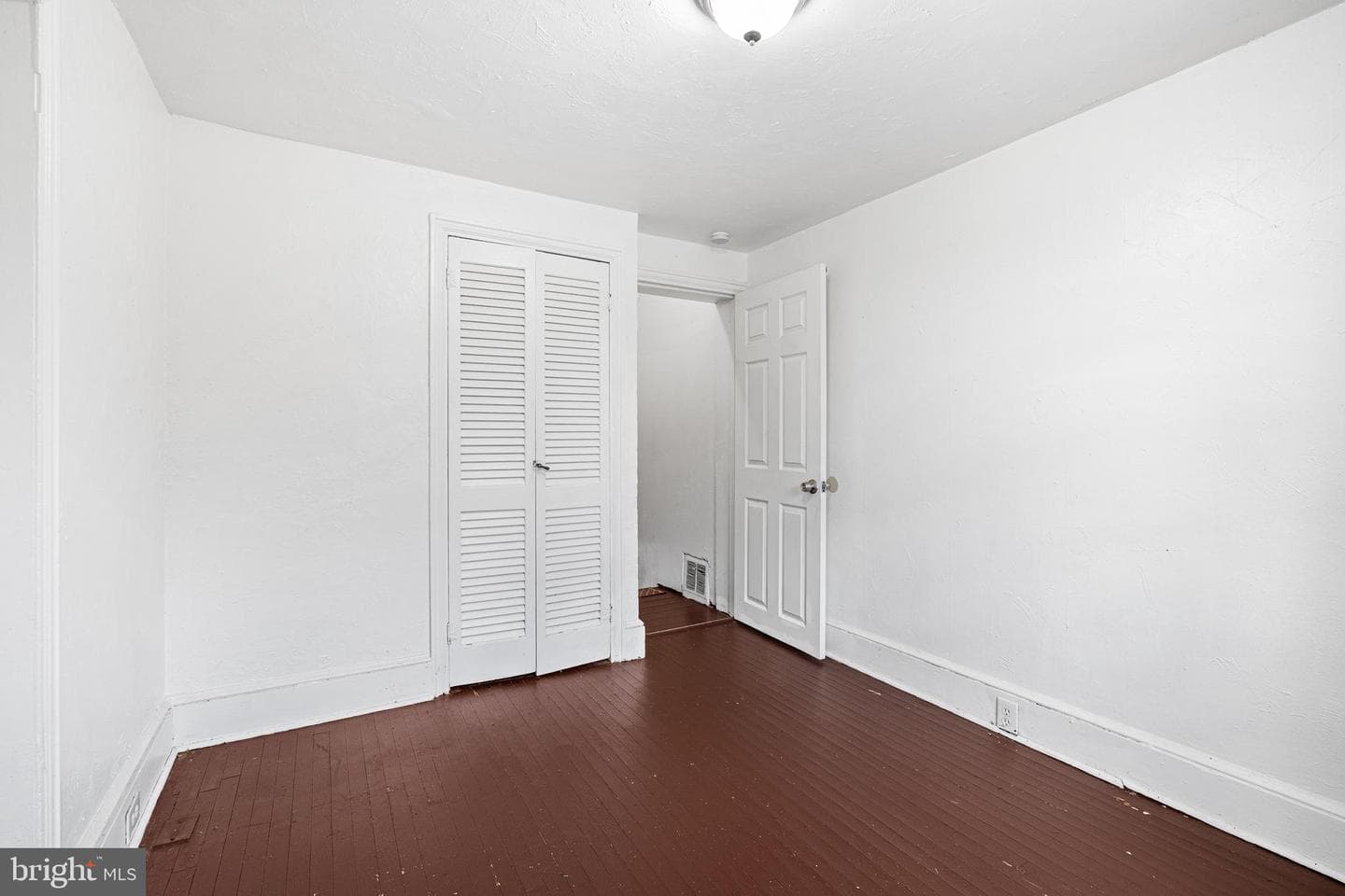 3427 W 3rd Street photo 11