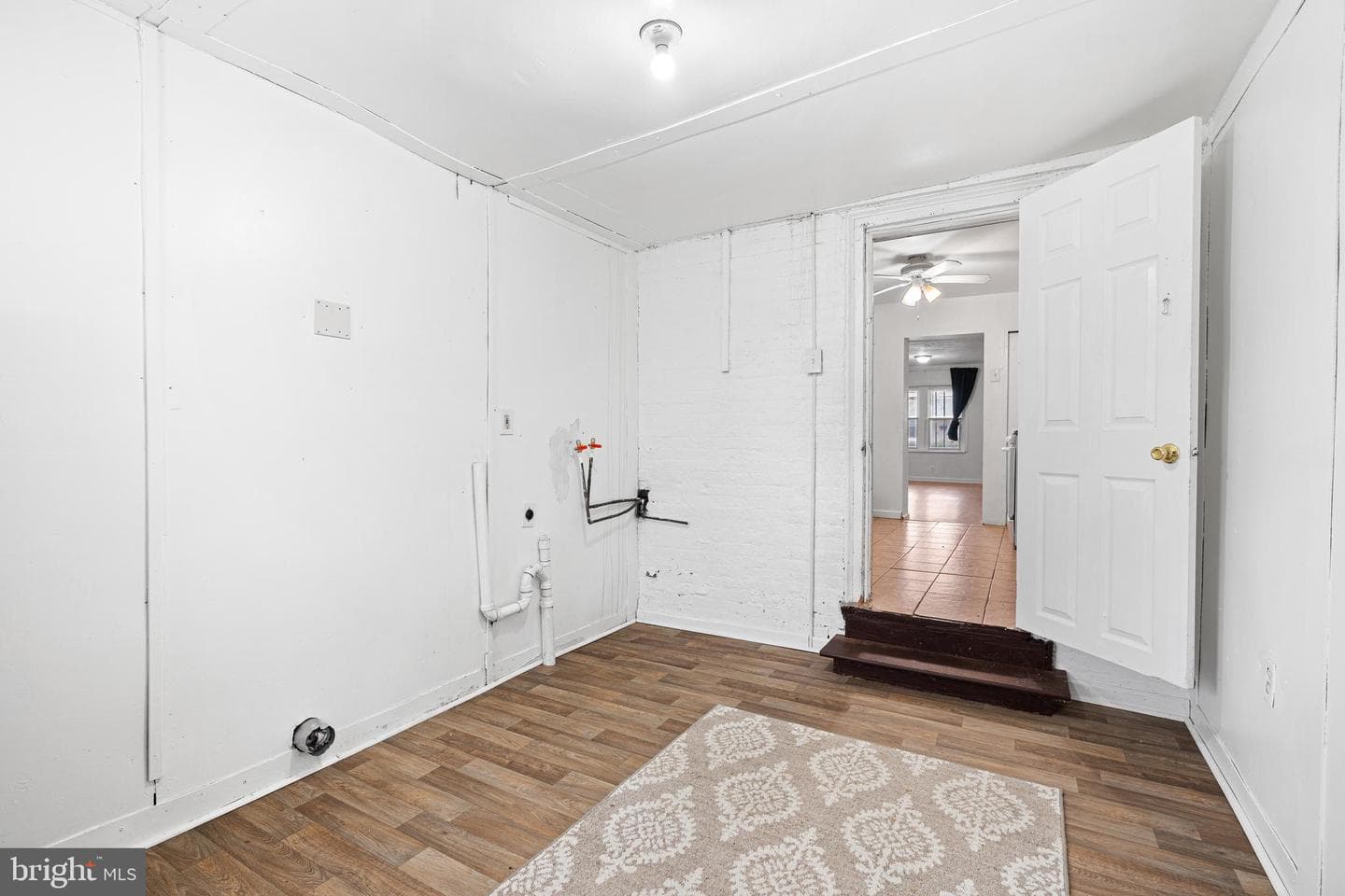 3427 W 3rd Street photo 17