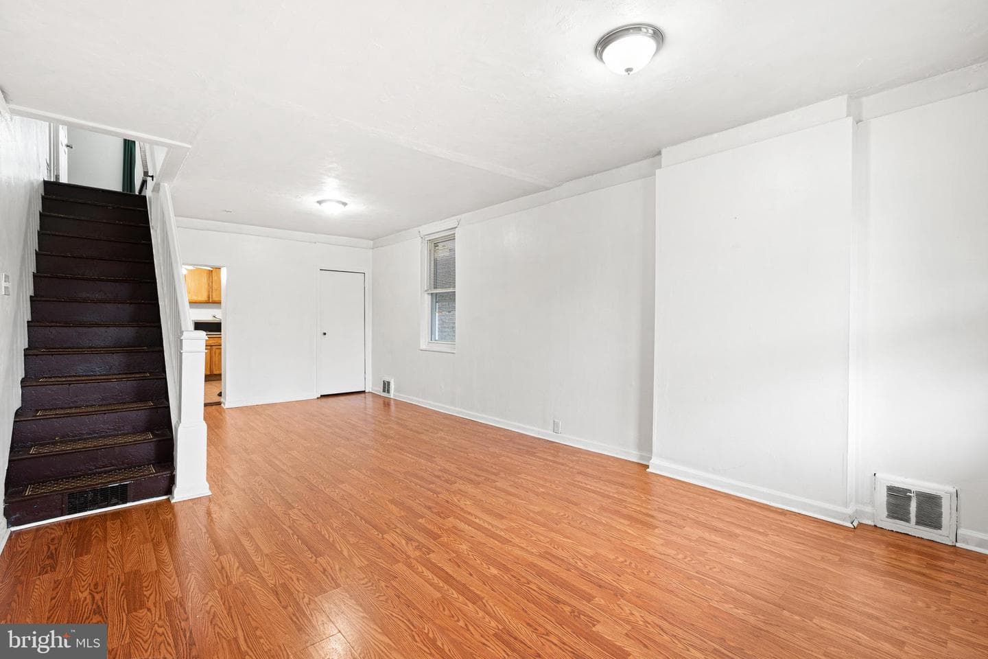 3427 W 3rd Street photo 3