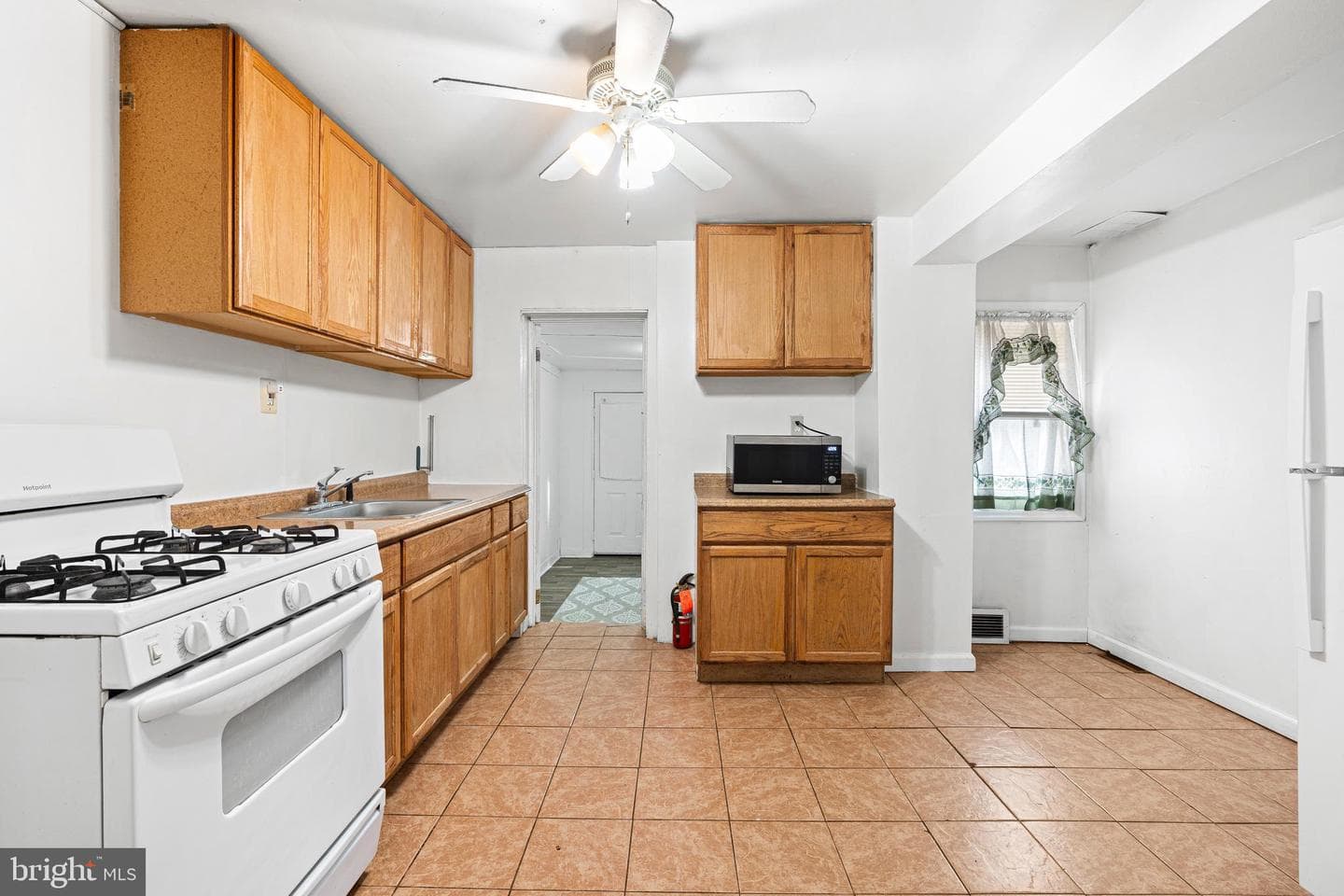 3427 W 3rd Street photo 6