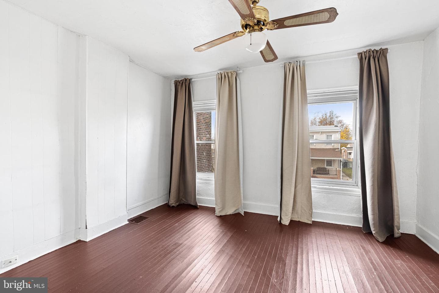 3427 W 3rd Street photo 8