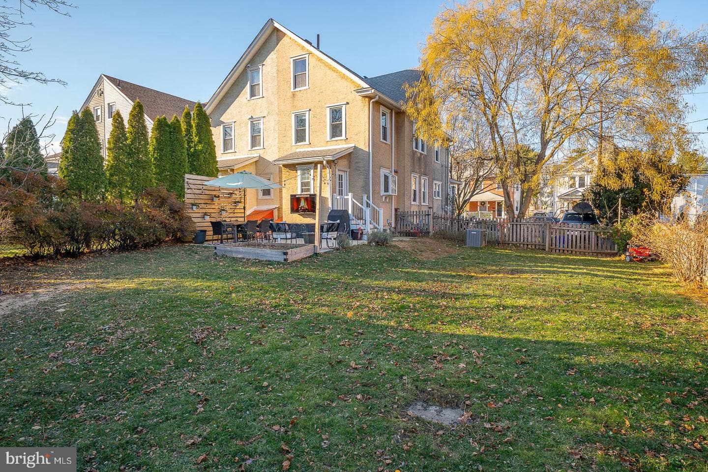 139 Campbell Avenue photo 42