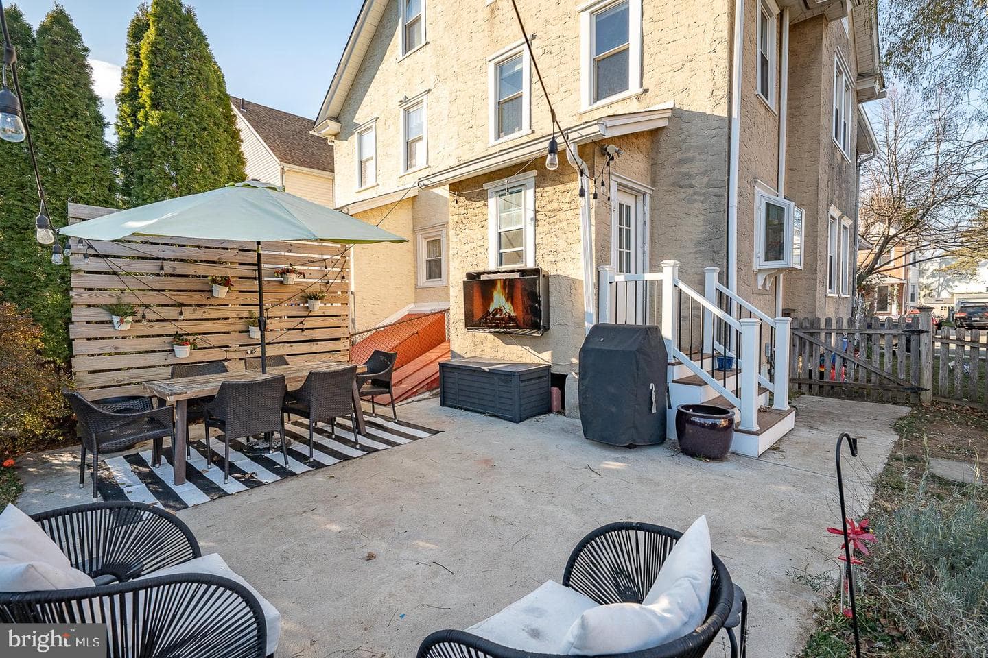 139 Campbell Avenue photo 44