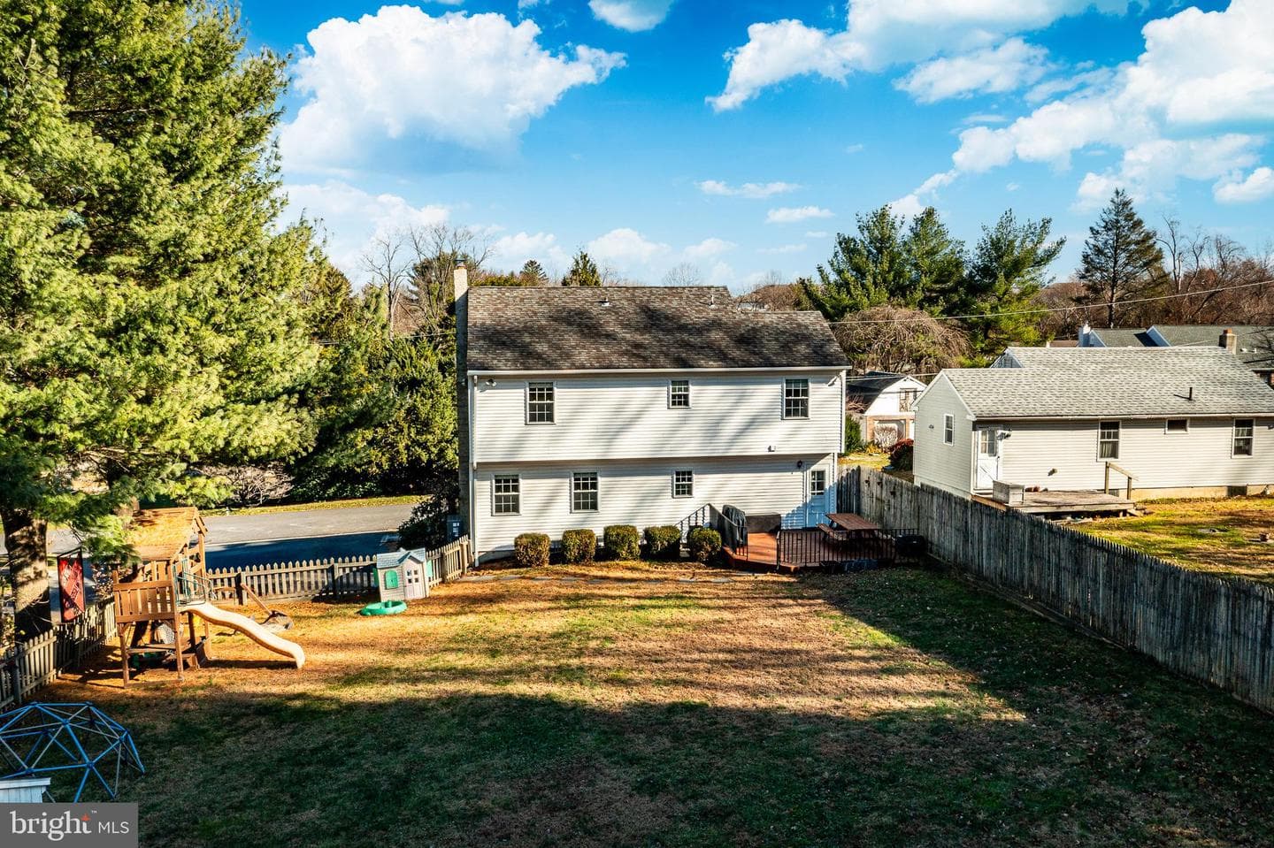 88 Summit Avenue photo 35