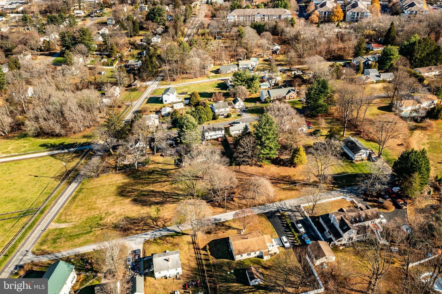 88 Summit Avenue photo 40