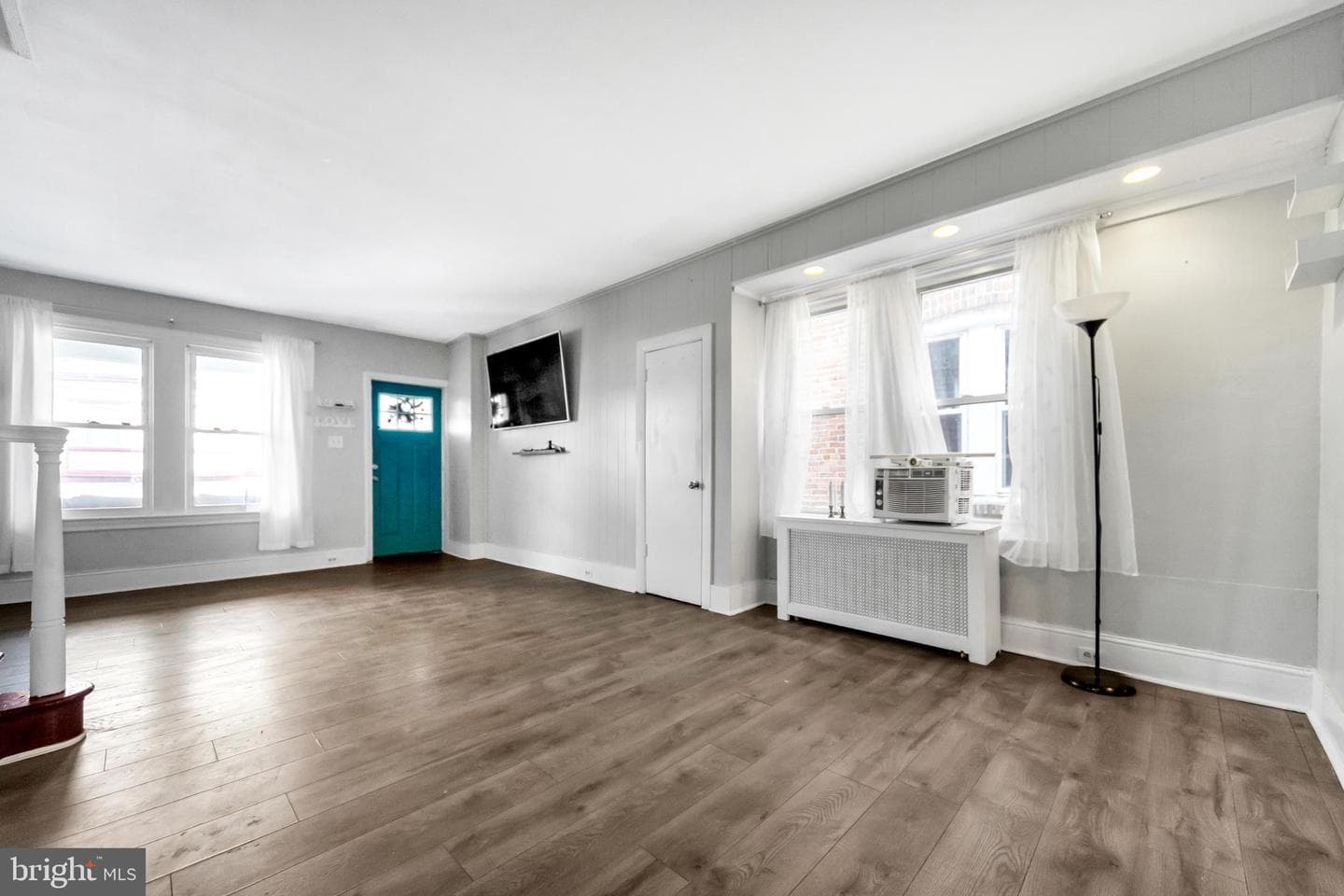 308 Clifton photo 7